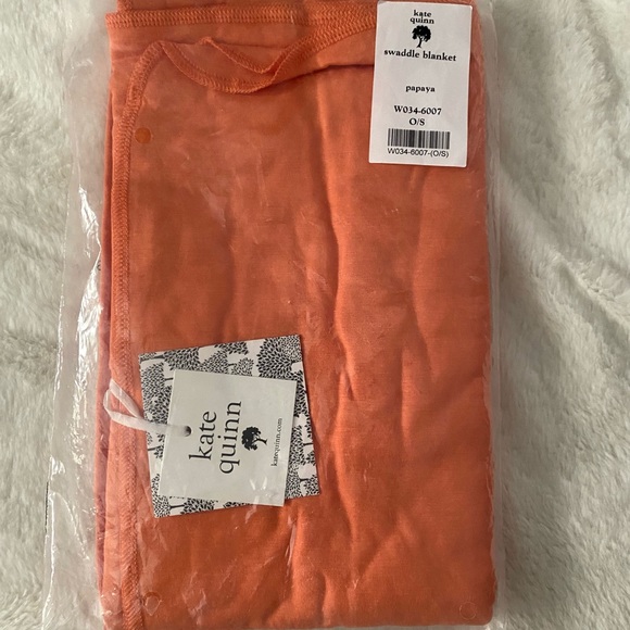 NIB KQ Bamboo Swaddle - Picture 2 of 2